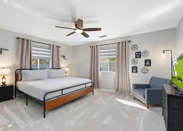 Relaxing 3br Getaway Close To Vineyards With Shared Hot Tub *