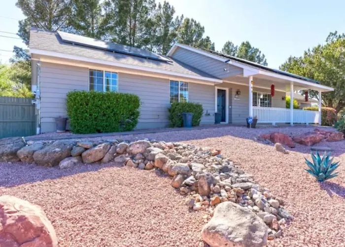 Relaxing 3br Getaway Close To Vineyards With Shared Hot Tub Holiday home *