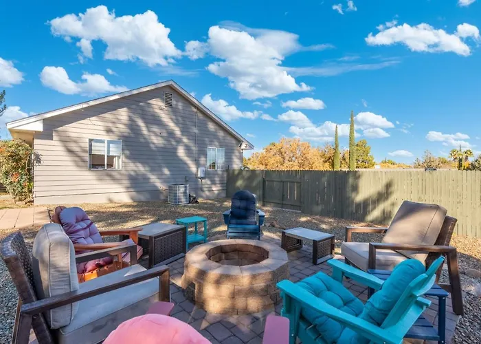 Relaxing 3br Getaway Close To Vineyards With Shared Hot Tub Holiday home Cottonwood